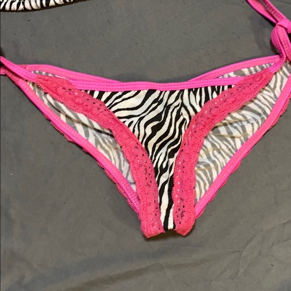 Omg sexy bikini! Sz sm/med - Picture 2 of 3